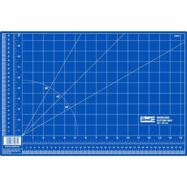 REVELL Cutting Mat – Large 3
